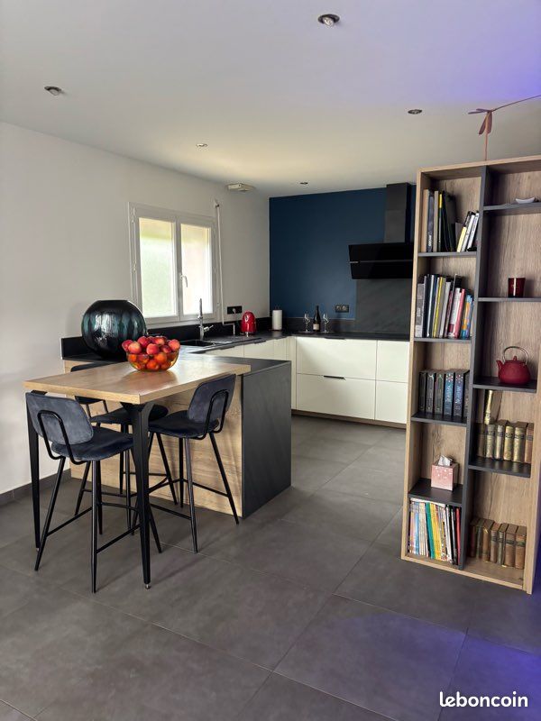 Maison 6 pièces 143 m² · à Chabeuil · 143 m² · 435 000 €