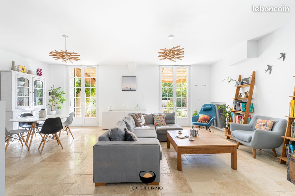 Maison 6 pièces 162 m² · à Marseille · 162 m² · 899 000 €