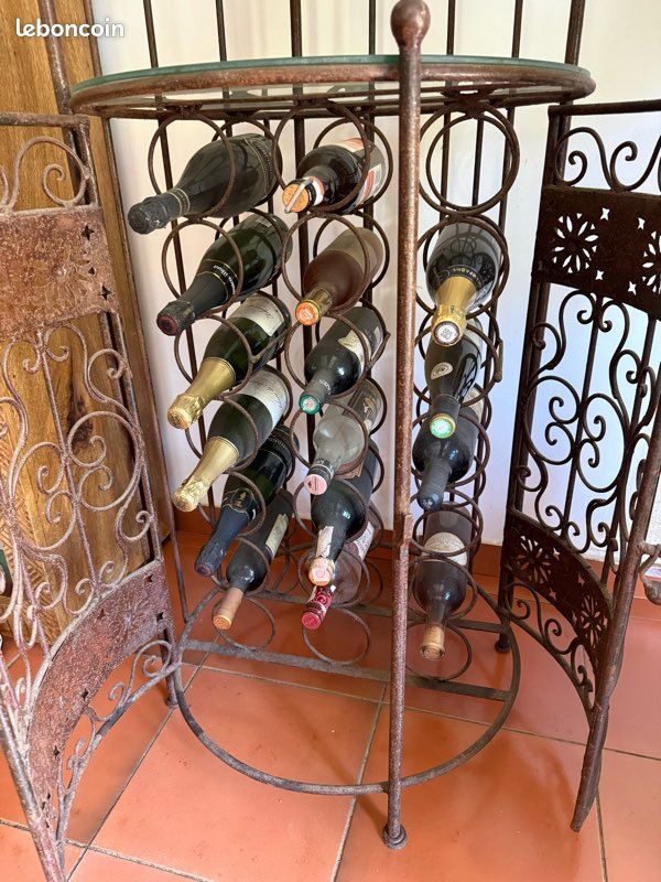 Meuble bar décoratif (image 2)