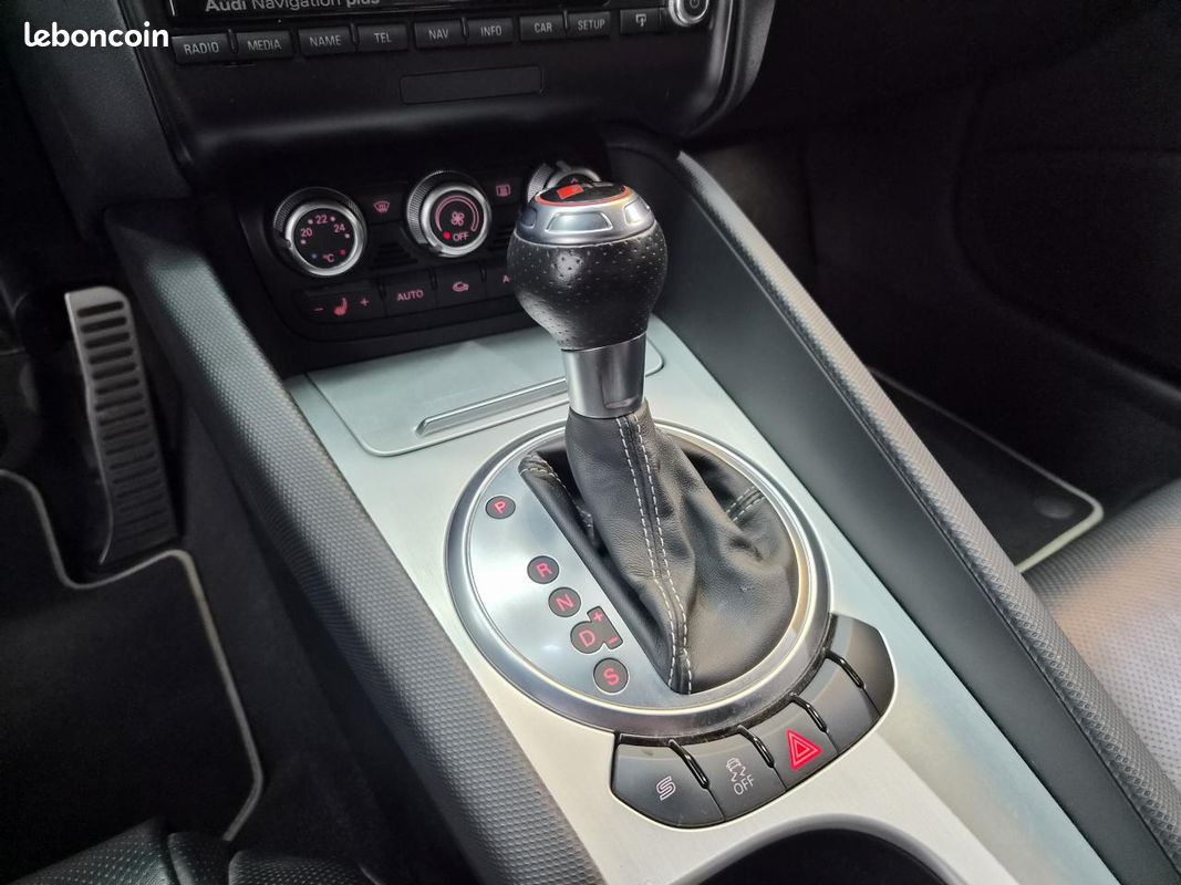 AUDI TTRS II Coupé Quattro 2.5 340 TFSi S-tronic - État clinique (image 11)