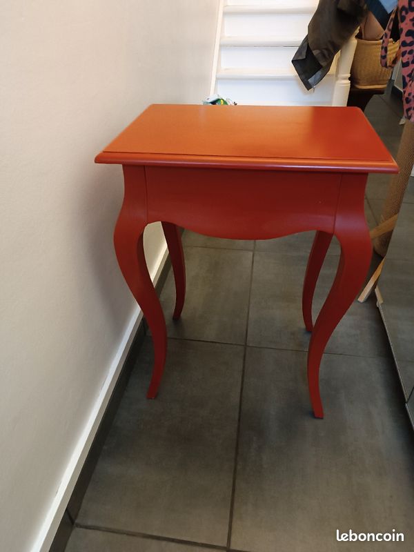 Petit meuble style console rouge (image 4)