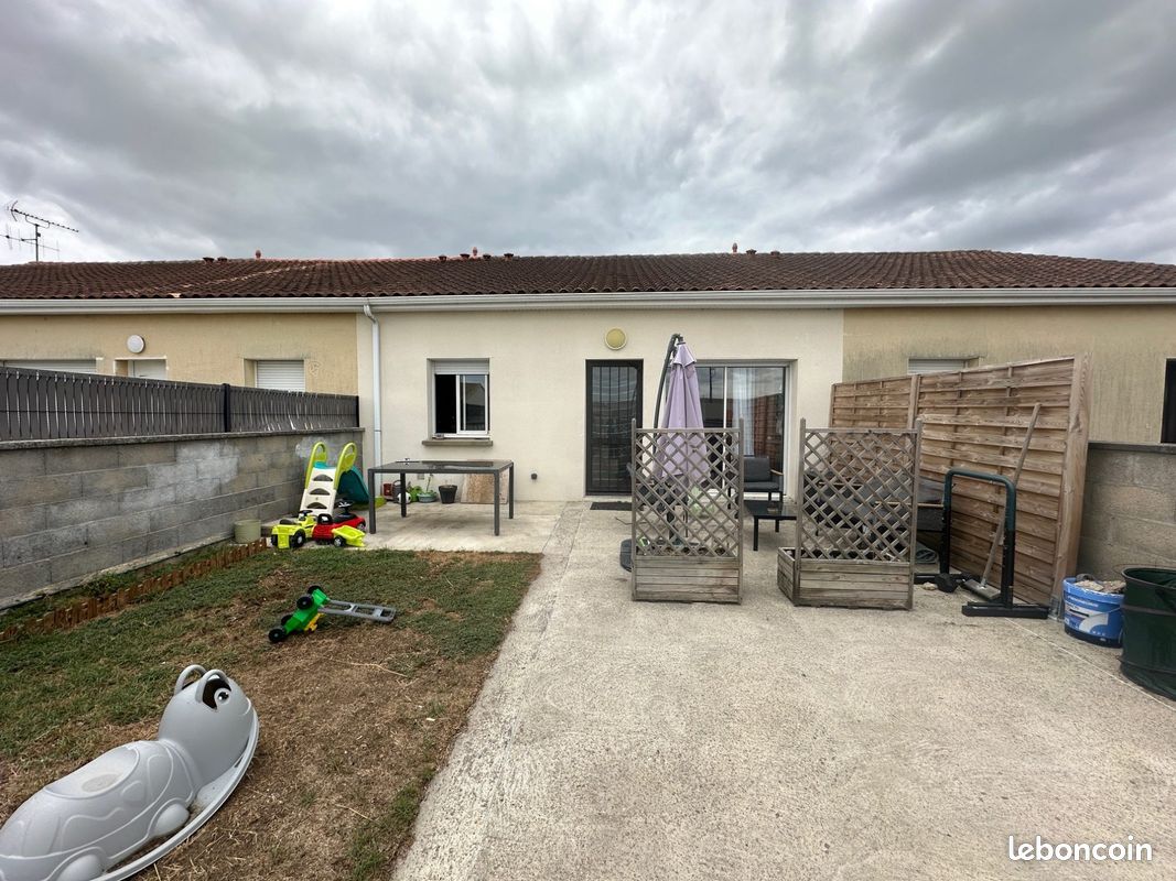 Maison 4 pièces 108 m² · à Roullet-Saint-Estèphe · 108 m² · 174 900 €