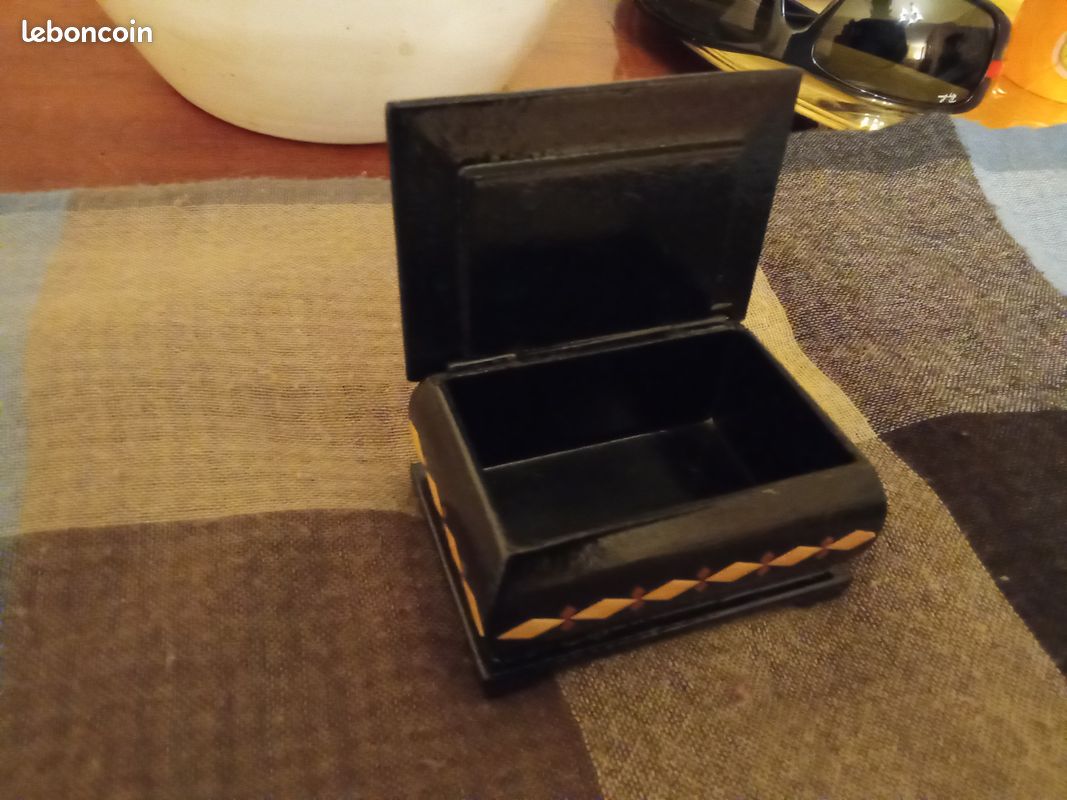 Petite Boîte à Bijoux En Marqueterie Vintage - Occasion - Écrins à Bijoux Ancien Décoration