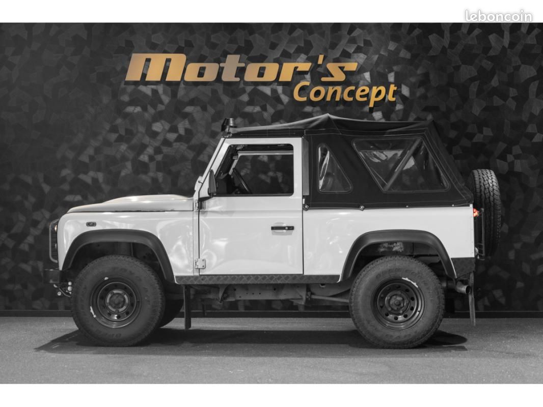 Land Rover Defender CABRIOLET (image 2)