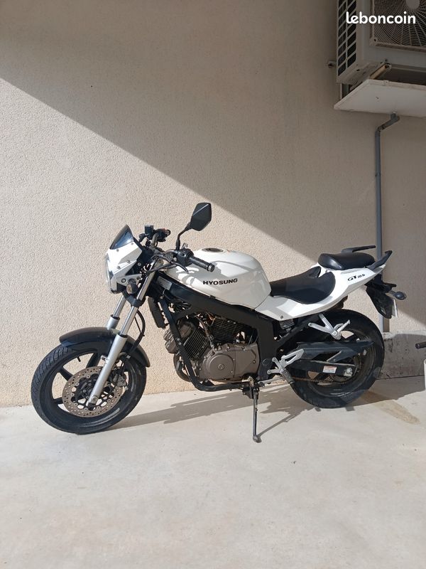 Moto hyosung (image 1)