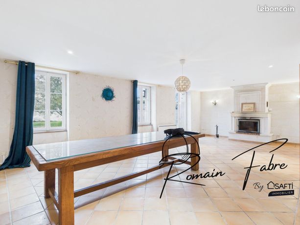 Propriété 9 pièces 275 m²