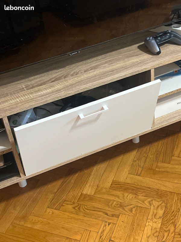Meuble TV en bon / Excellent état – moderne et fonctionnel (image 6)