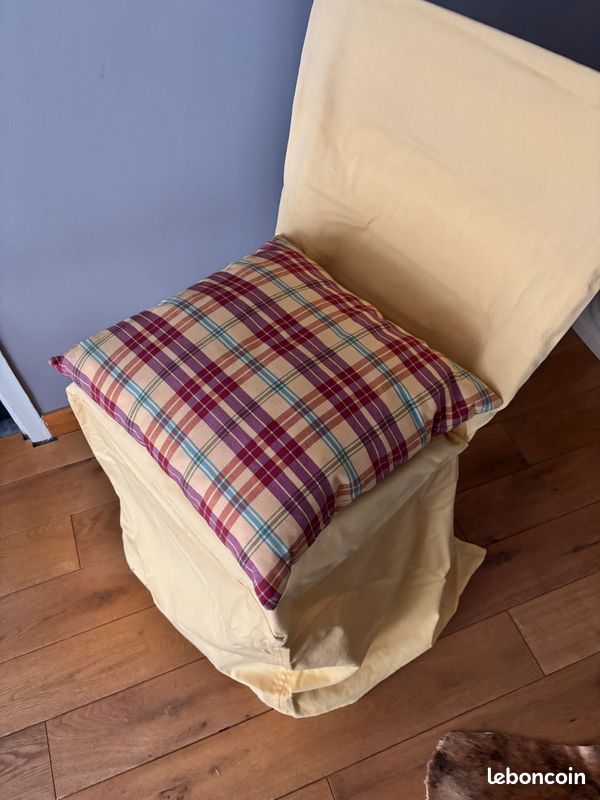 Coussins écossais rouge et jaune (image 3)