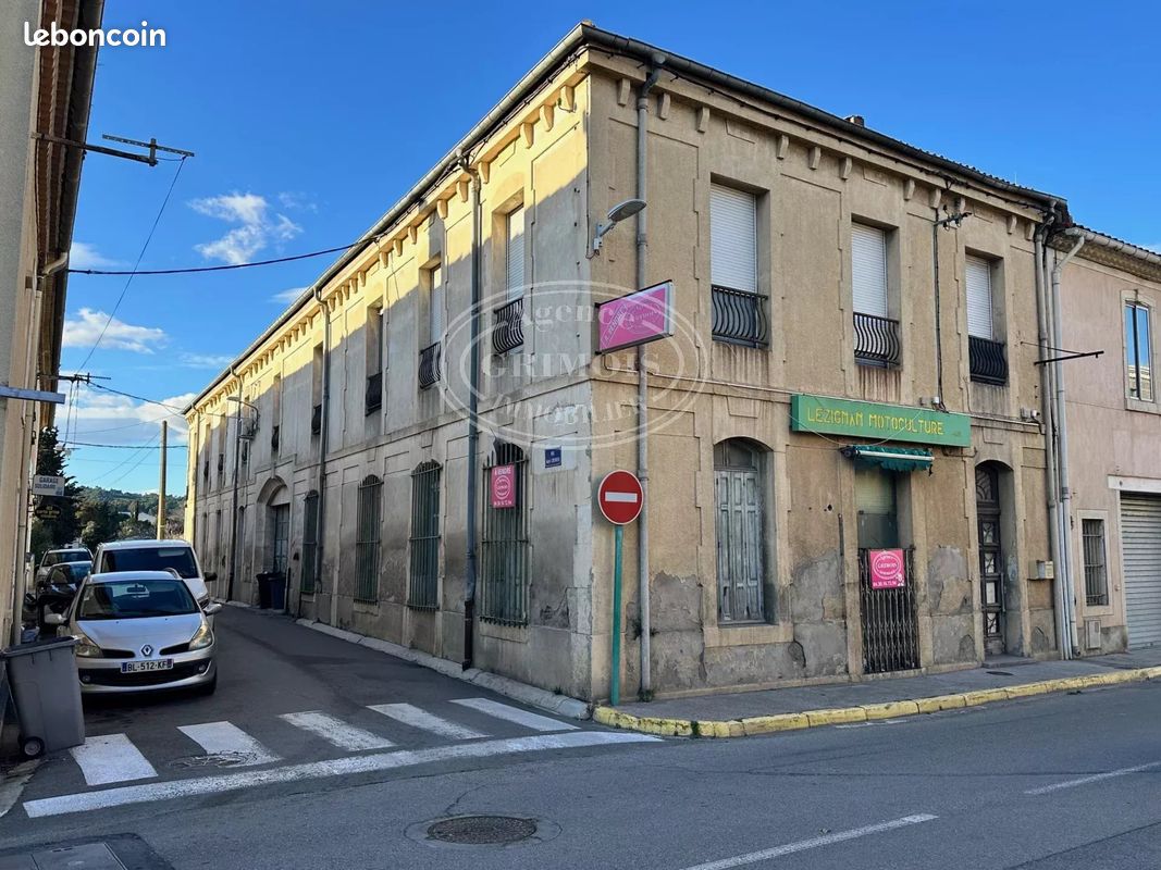 Immeuble 640 m² · à Lézignan-Corbières · 640 m² · 198 000 €