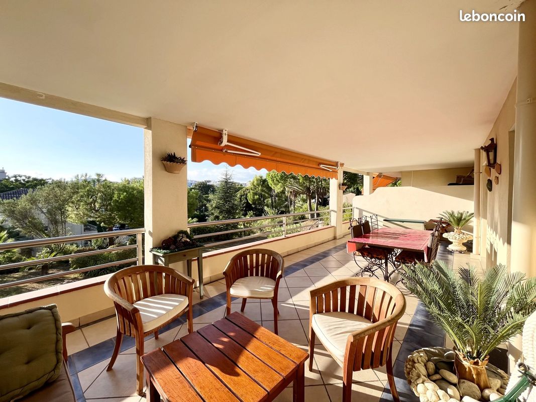 Appartement 3 pièces 70 m² · à Antibes · 70 m² · 567 000 €