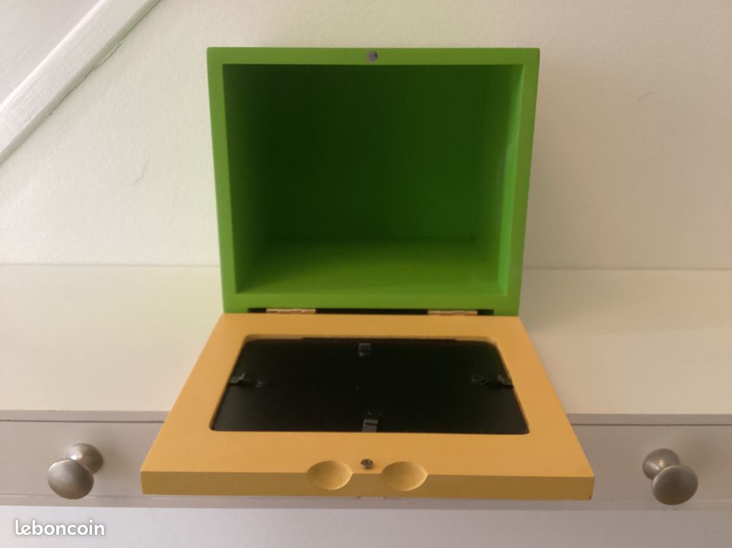 Jolie boite de rangement en bois pour CD , photos , bibelots … (image 3)