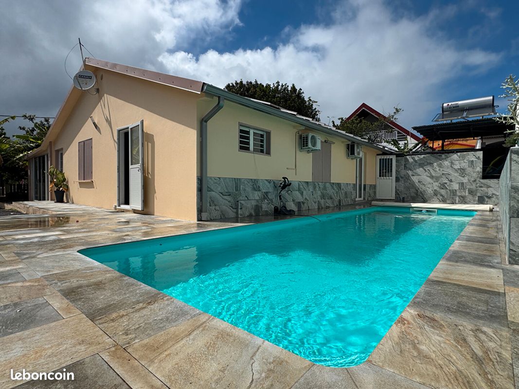 Maison 4 pièces 100 m² · à Sainte-Marie · 100 m² · 436 900 €