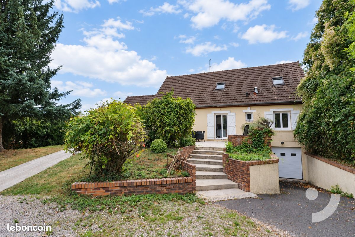 Maison 5 pièces 187 m² · à Aÿ-Champagne · 187 m² · 344 000 €