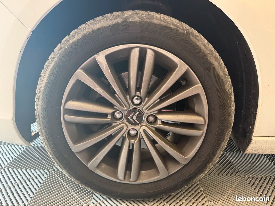 Citroën C4 1.6 HDI / ATTELAGE / CLIMATISATION (image 20)