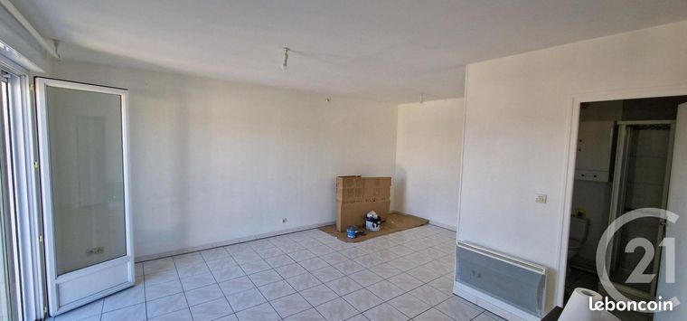 Appartement a louer viry-chatillon - 1 pièce(s) - 34 m2 - Surfyn