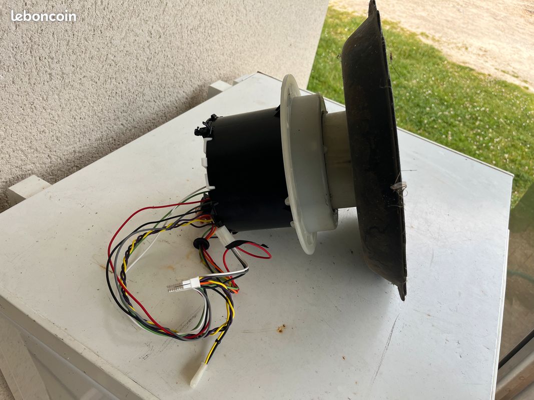 Moteur de coupe pour robot tondeuse John deere Tango E5 serie 2 (image 5)