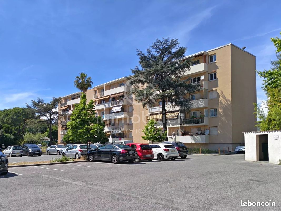 Appartement 4 pièces 65 m² · à Cannes · 65 m² · 99 000 €