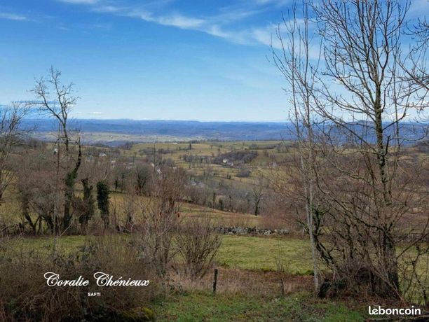 Propriété 3 pièces 65 m²