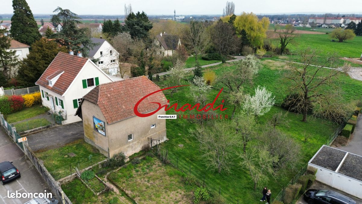 Terrain 7 pièces 805 m² · à Uffholtz · 805 m² · 160 000 €