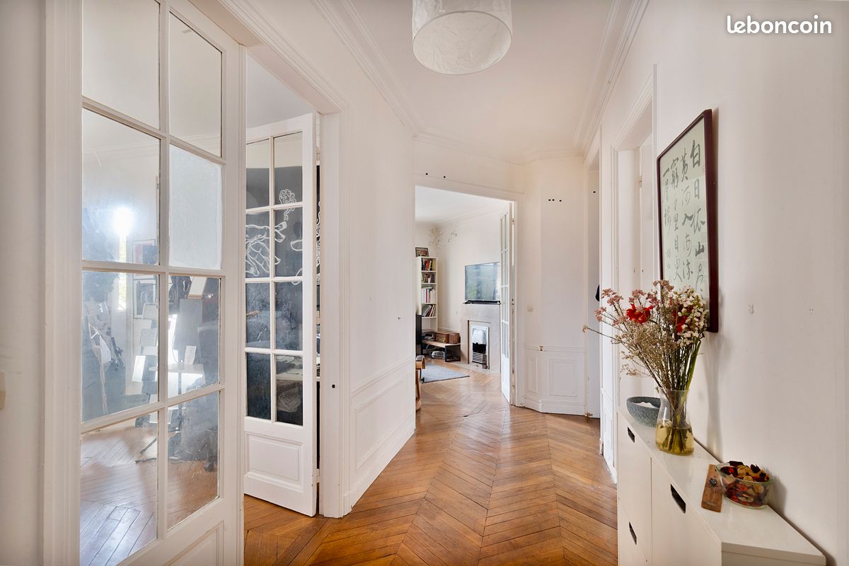 Appartement 4 pièces 94 m² · à Issy-les-Moulineaux · 94 m² · 850 000 €
