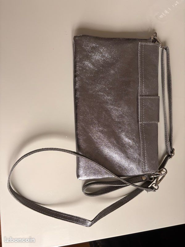 Pochette sac à main argentée neuve (image 4)