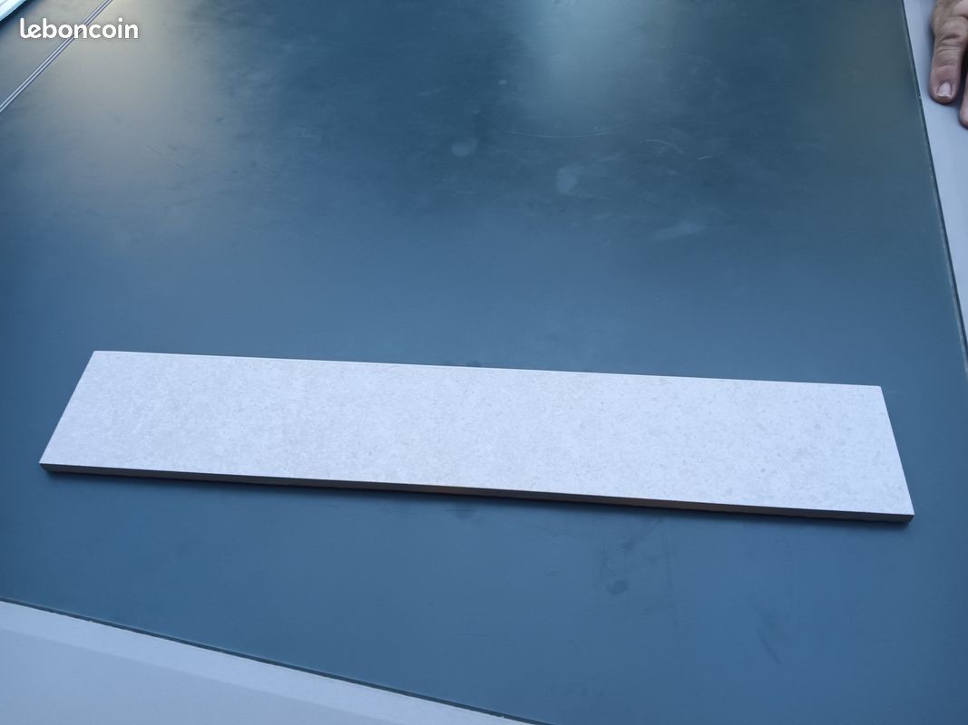 Plinthes carrelage (image 1)