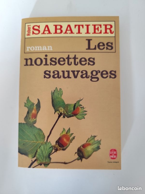 Roman Les noisettes sauvages (Robert Sabatier ) (image 1)