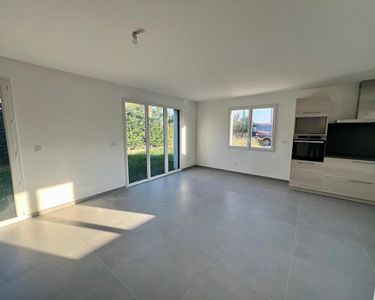 Maison 360 000 € - 100 m²