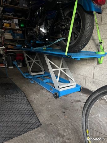 HBM Table élévatrice Moto 360 Kg – Rouge | HBM Machines