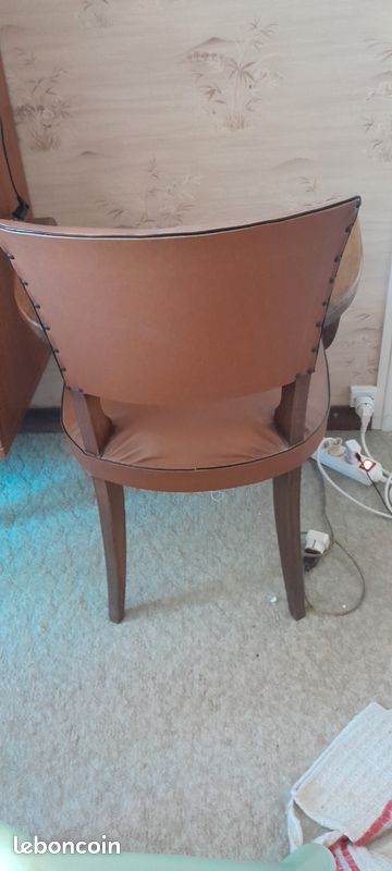 Lot de 2 chaises simili cuir (image 6)