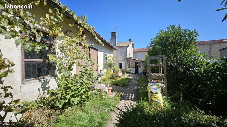 Maison 138 m² COUHE