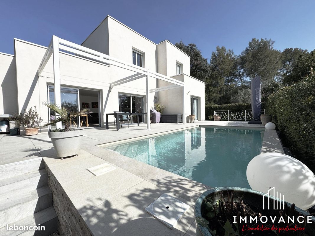 Maison 5 pièces 118 m² · à Saint-Mathieu-de-Tréviers · 118 m² · 520 000 €
