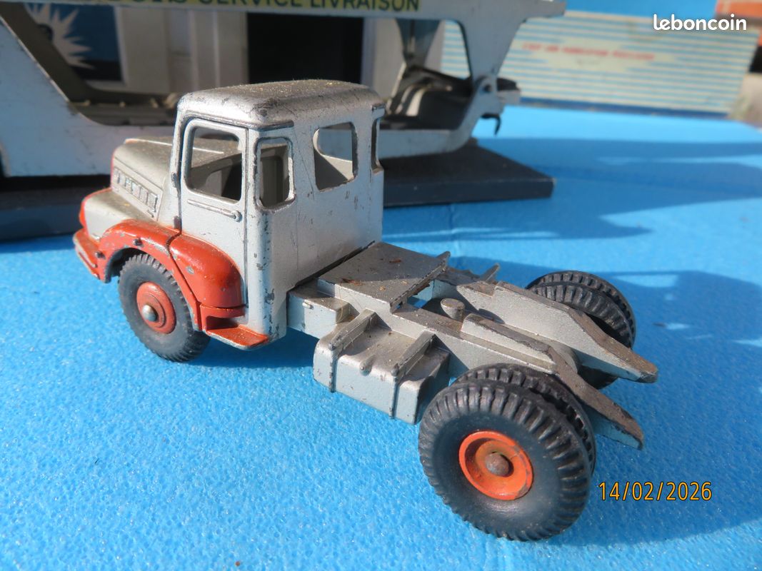 Dinky Toys Supertoys – Tracteur UNIC + remorque porte-autos Service Livraison - Modélisme