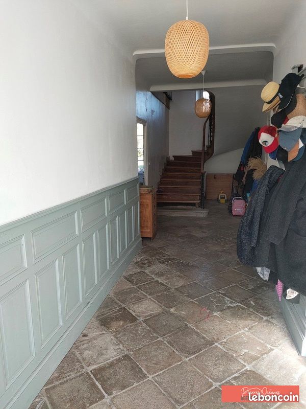 Maison 10 pièces 300 m² - Saint-André-de-Seignanx 40390 (image principale 3)