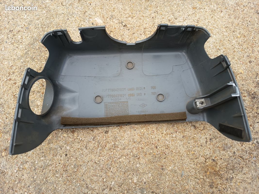 Demi cache colonne haut Renault Twingo 1 (image 3)