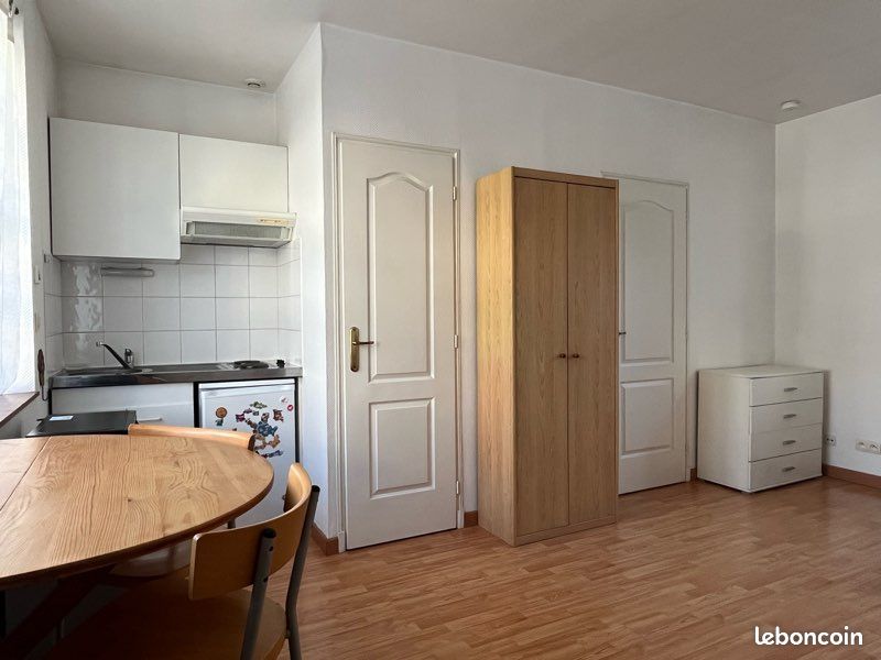Appartement 1 pièce 25 m² · à Tarbes · 25 m² · 365 €