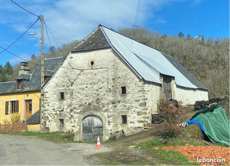 Maison 2 pièces 350 m² · à Argentat-sur-Dordogne · 350 m² · 80 000 €