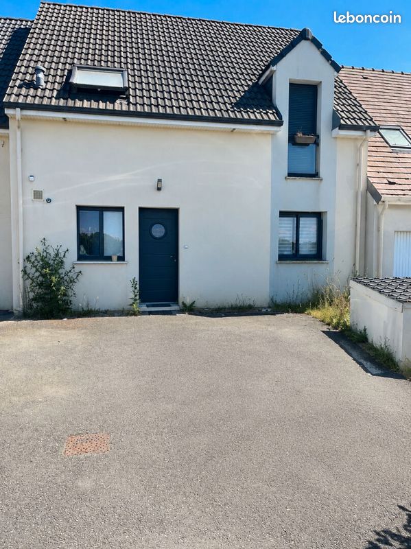 Maison 5 pièces 91 m² · à Auneau-Bleury-Saint-Symphorien · 91 m² · 225 000 €