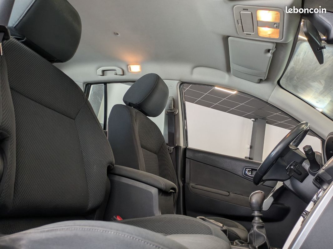 RENAULT KOLEOS 2.0 dCi 150cv Dynamique / 4x4 / GPS / Clim Auto (image 5)