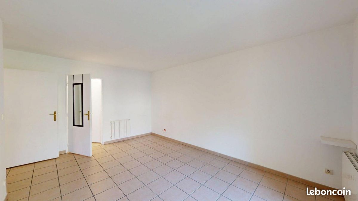 Appartement a louer noisy-le-grand - 3 pièce(s) - 59 m2 - Surfyn