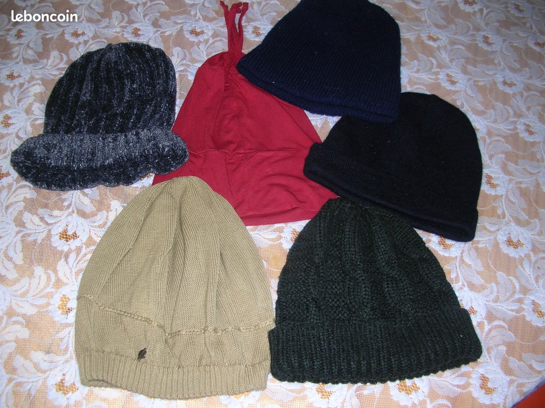 Bonnets (image 2)