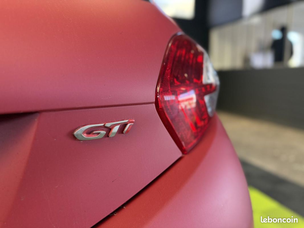PEUGEOT 208 GTI 1.6i 200 CH - GARANTIE 6 MOIS (image 10)