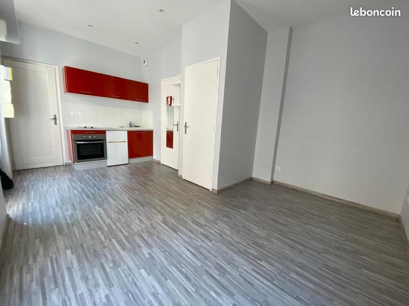 Appartement 1 pièce 18 m² · à Saint-Étienne · 18 m² · 340 €/mois