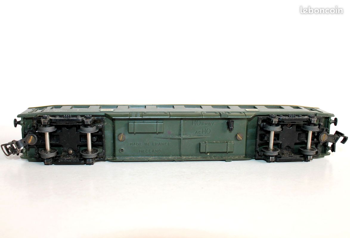 Wagon SNCF 1ère Classe HO Hornby Vintage - Jaune/Noir/Vert, Bon état