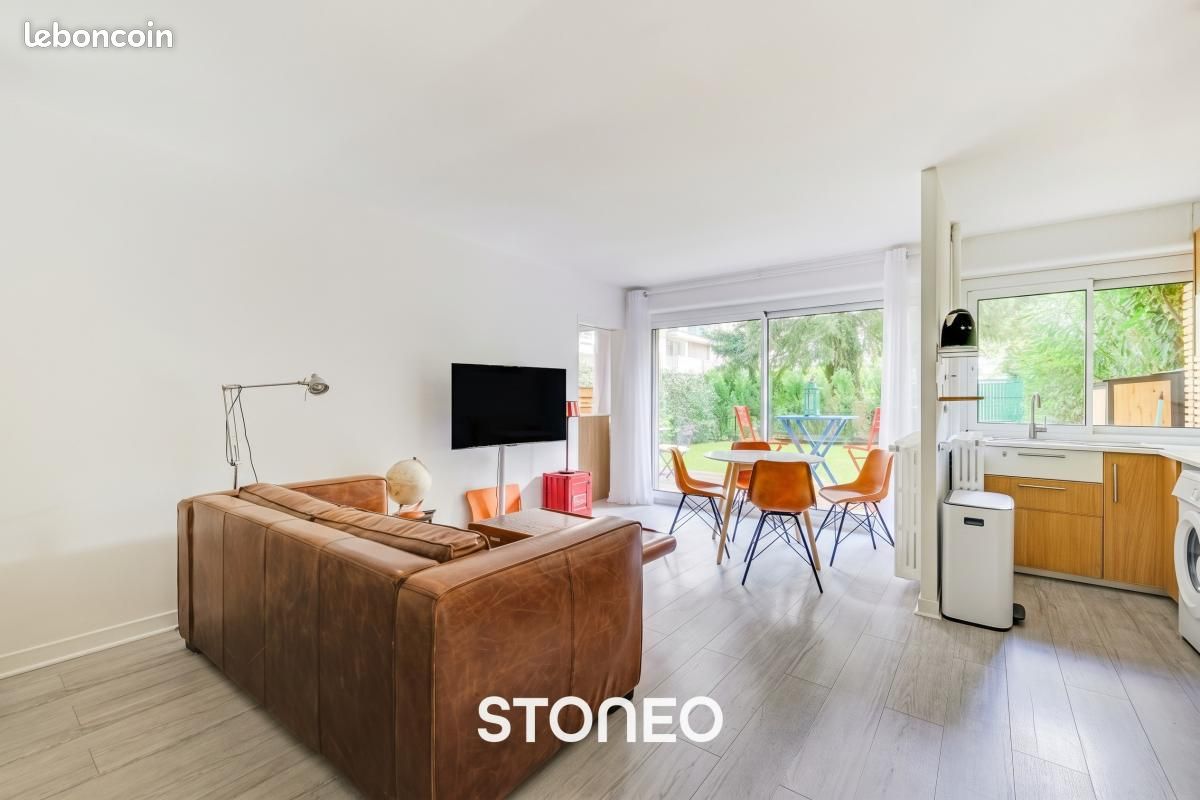 Appartement 2 pièces 57 m² · à Saint-Cloud · 57 m² · 395 000 €