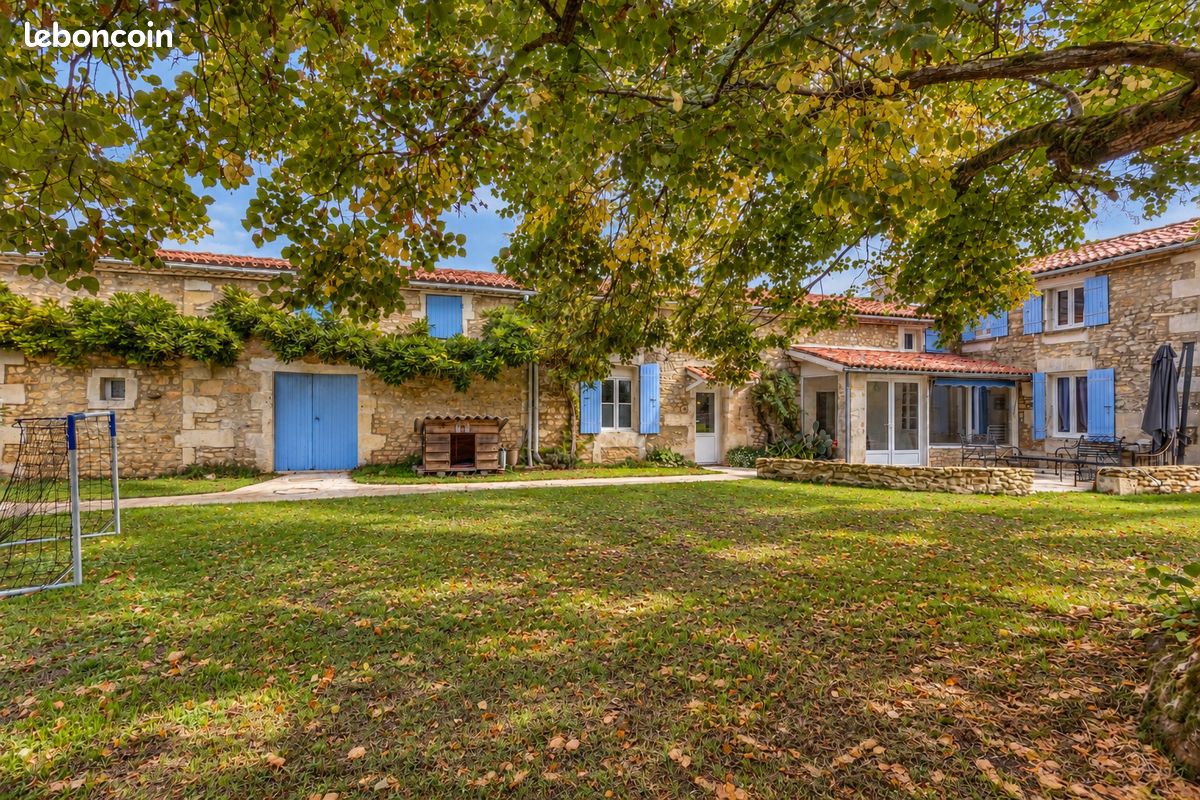 Maison 5 pièces 123 m² · à Montpellier-de-Médillan · 123 m² · 233 200 €
