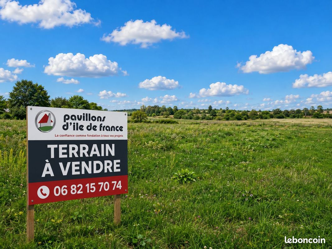 Terrain à bâtir de 1200 m² à DOMART-SUR-LA-LUCE (80) · 50 000 €