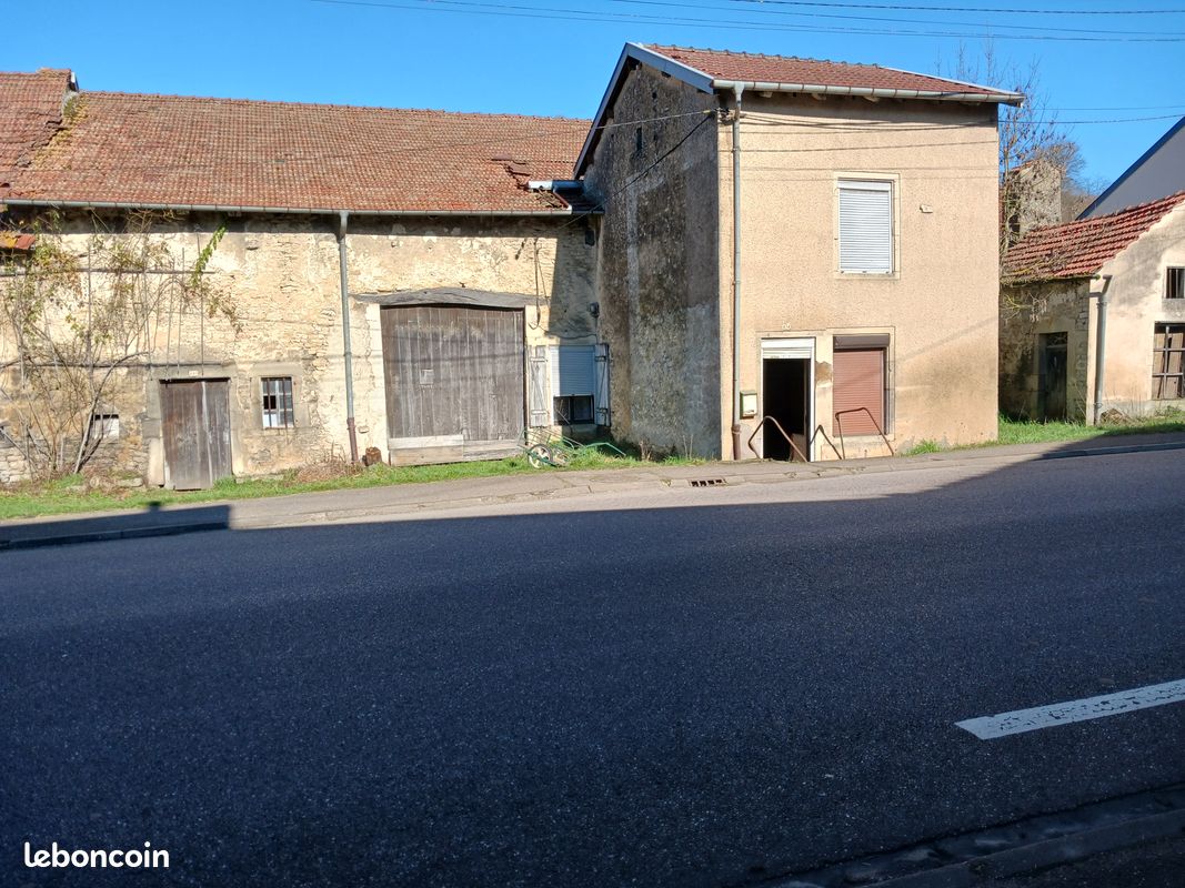 Maison 5 pièces 120 m² · à Martigny-les-Gerbonvaux · 120 m² · 30 000 €