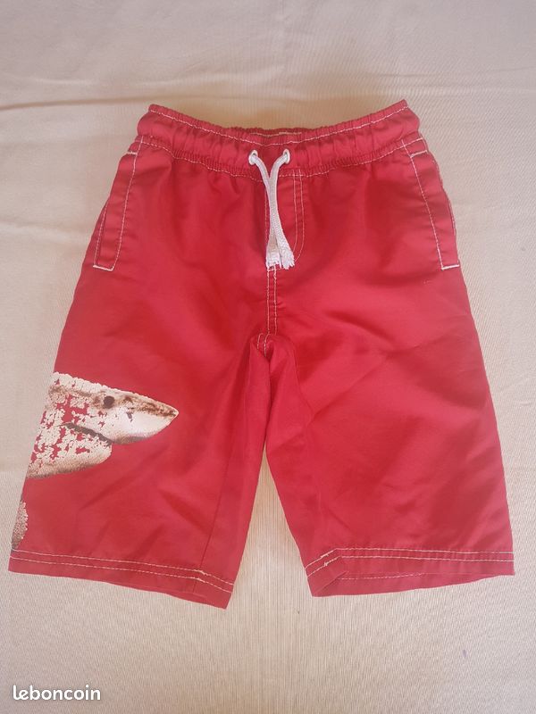 Short de bain garçon 8 ans (image 1)
