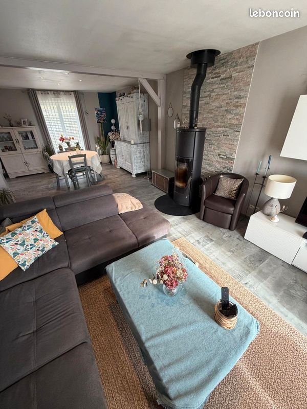 Maison 6 pièces 149 m² · à Yvré-l'Évêque · 149 m² · 300 000 €